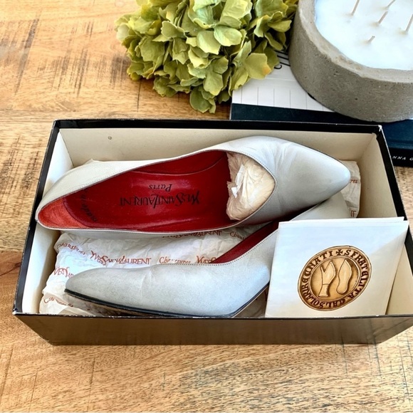 1970s Yves Saint Laurent Heels Leather Pointed
Toe 3" heels Vintage Size 6.5 - Picture 14 of 16